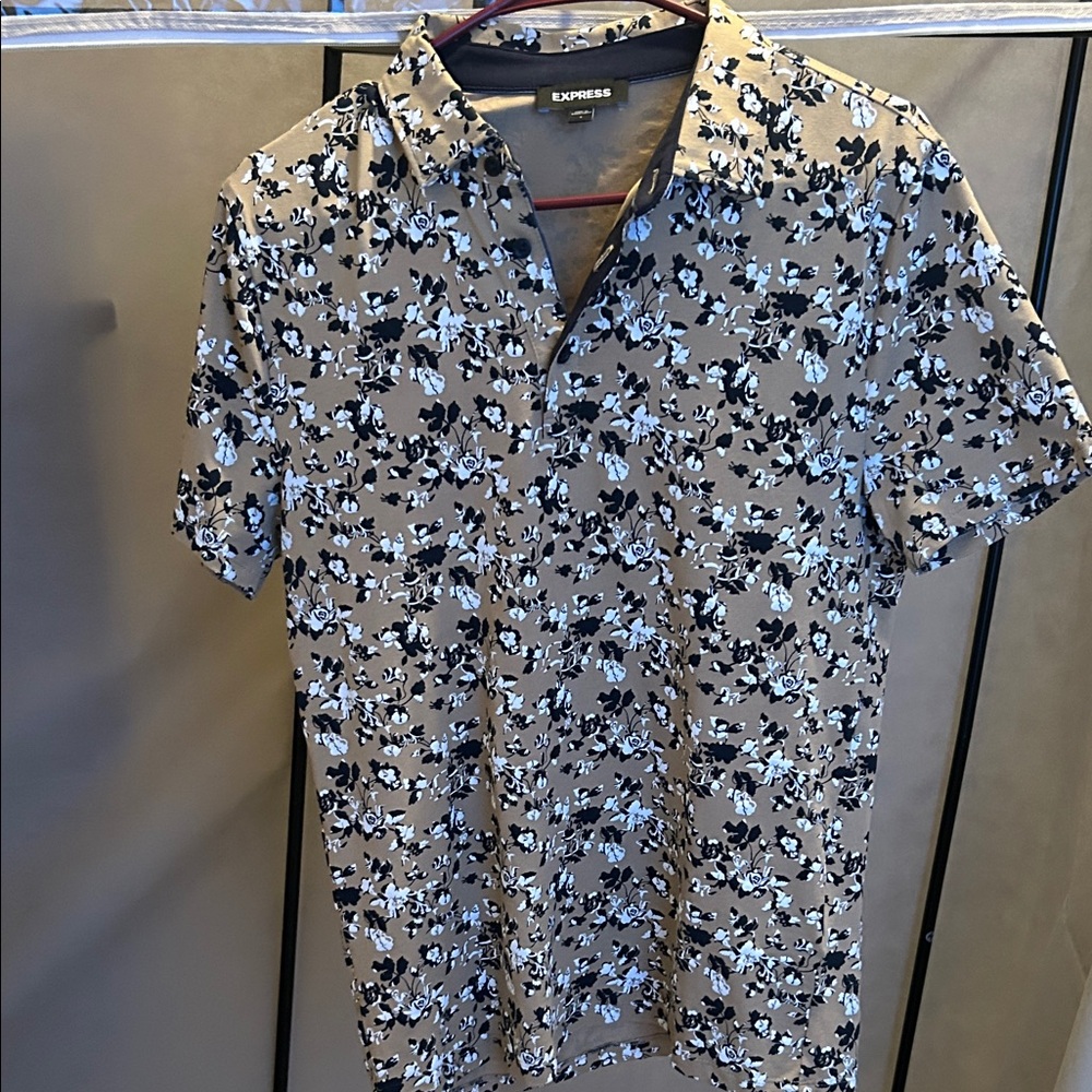 Express Men’s Taupe Floral Polo with Black & White Print